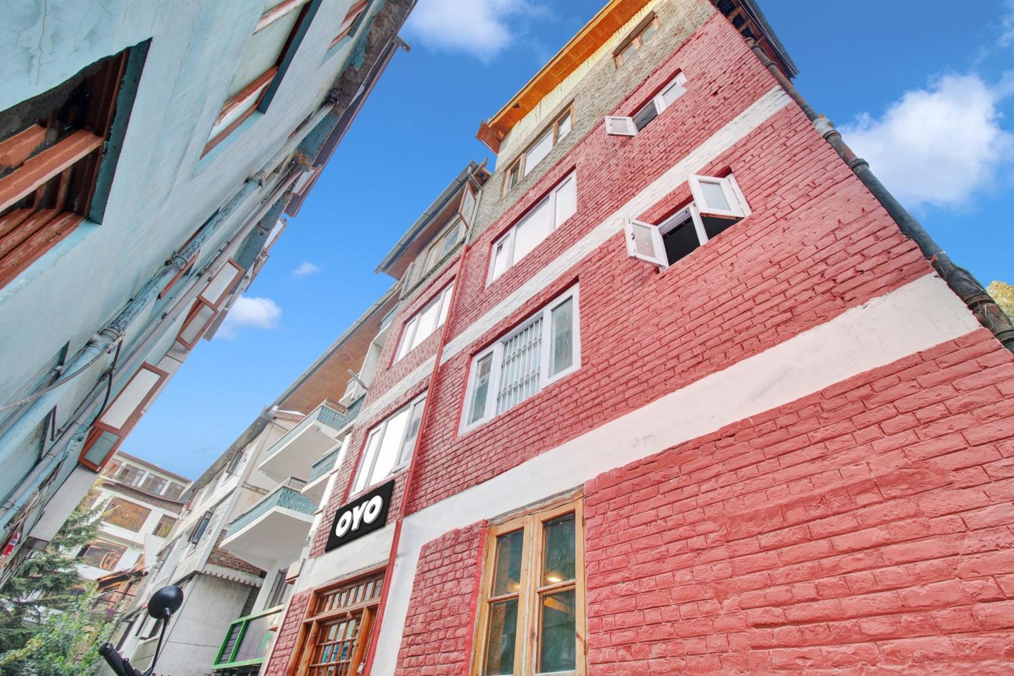 Hotel Ab-I-Hayat Srinagar  Bagian luar foto
