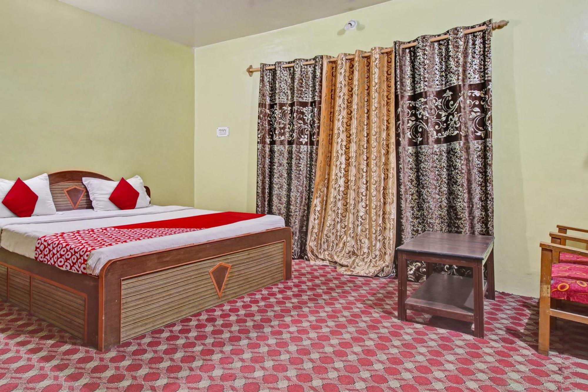 Hotel Ab-I-Hayat Srinagar  Bagian luar foto