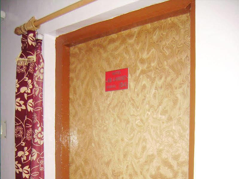 Hotel Ab-I-Hayat Srinagar  Bagian luar foto